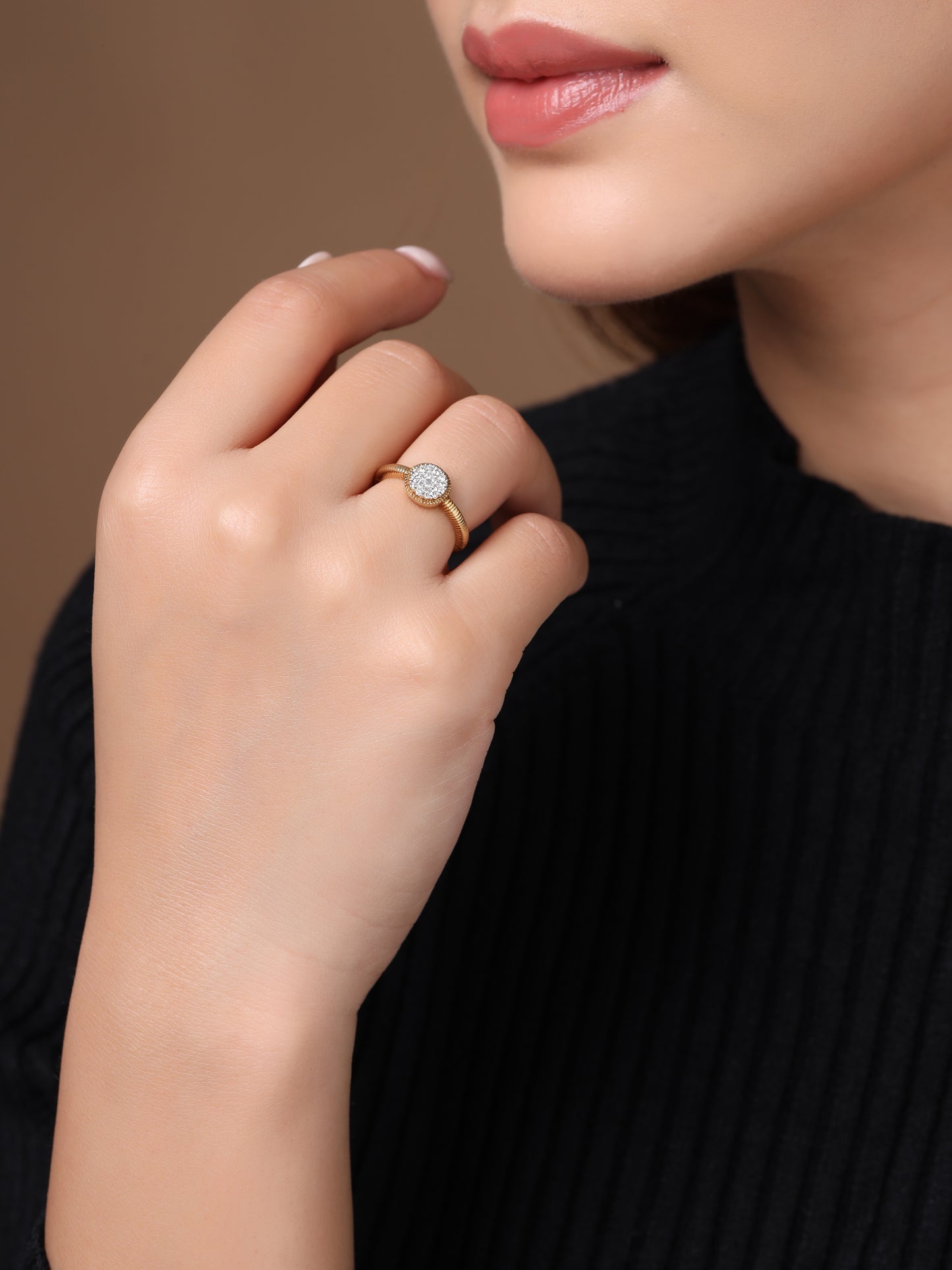 Clustered Diamond Ring