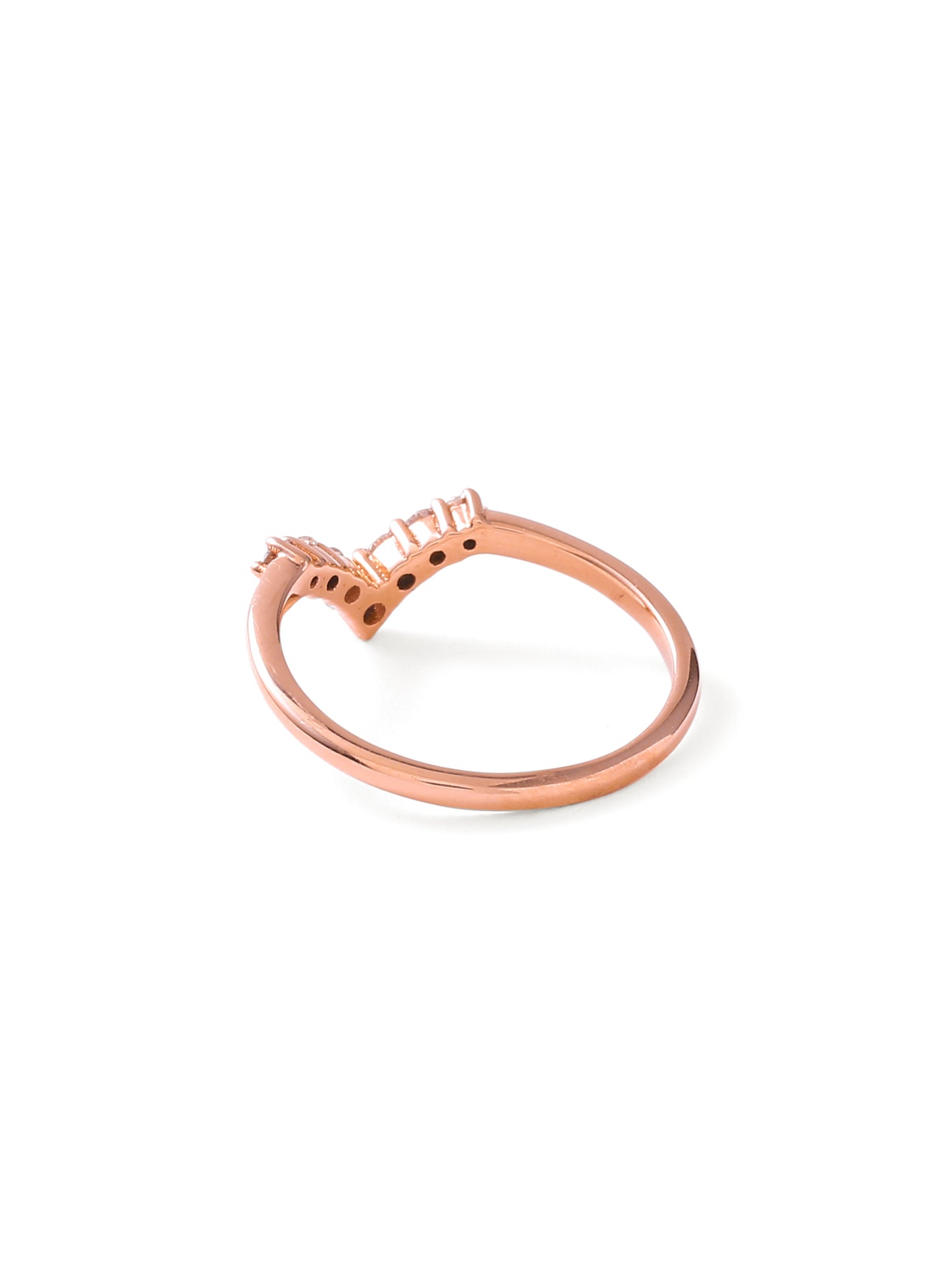 Diamond V Ring