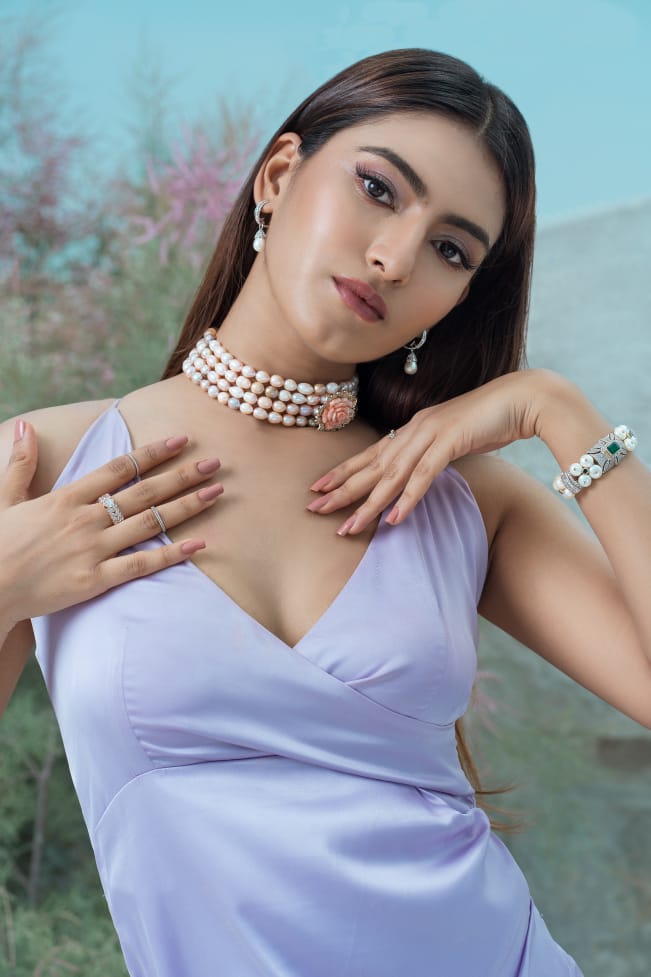 Elsa Rose Flower Coral Pearl Choker