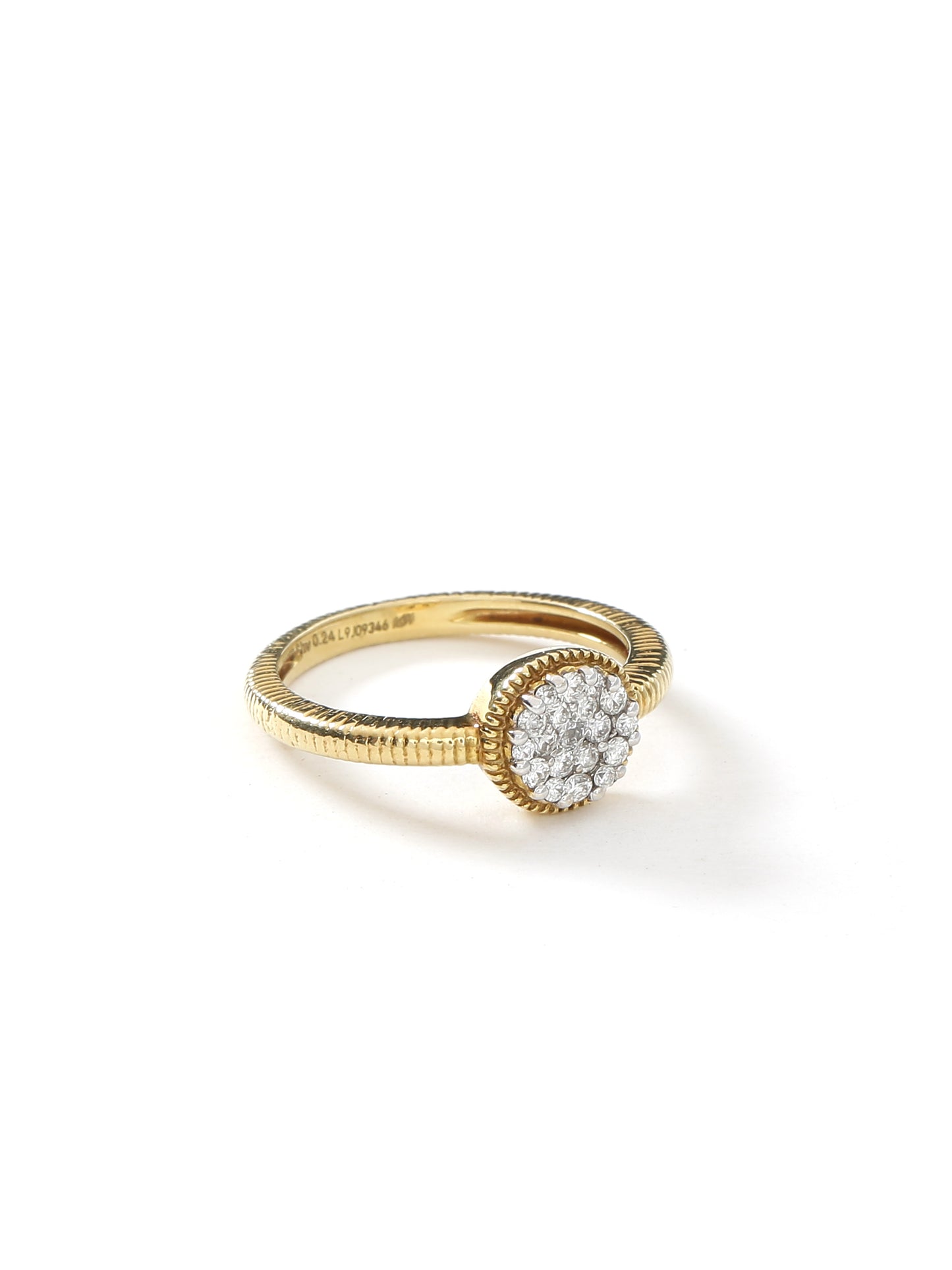 Clustered Diamond Ring