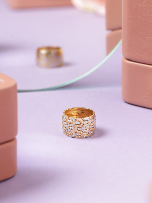 Nefertiti Diamond Ring