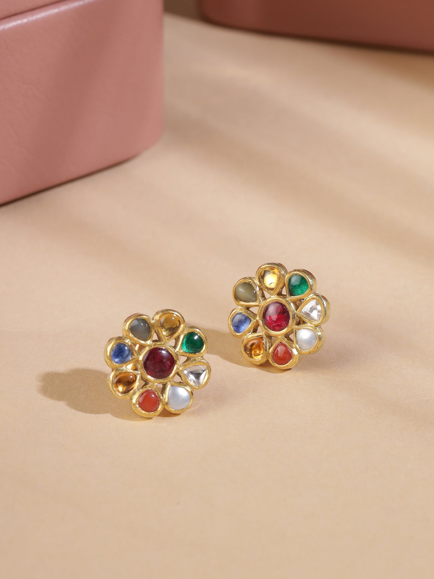 Ratnavali Small Studs