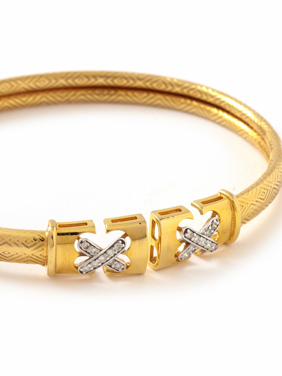 Diamond Emblem Gold Spring Bracelet