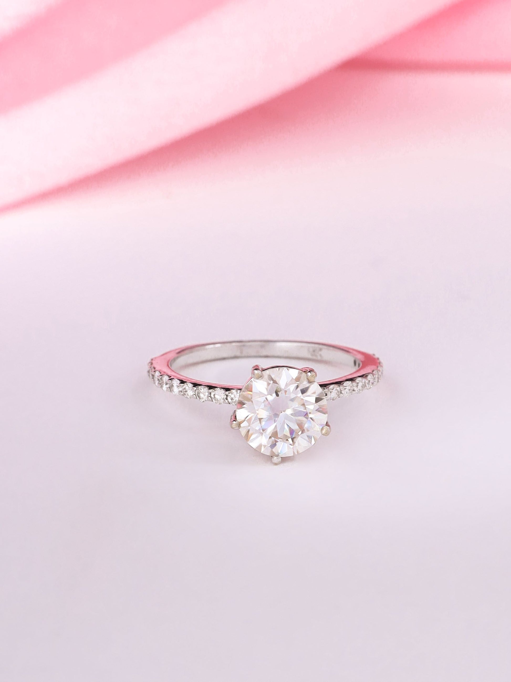 Bella Diamond Ring